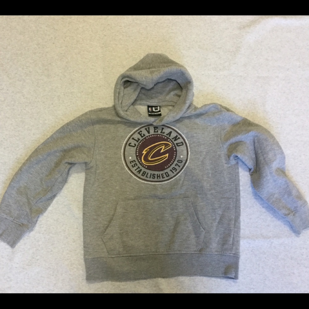 Cleveland Cavaliers sweatshirt